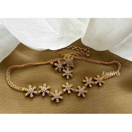 Elegant  AD Star Short Neckpiece