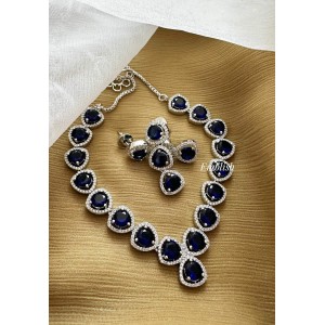 AD Royal Small Droplet Short Neckpiece - Blue