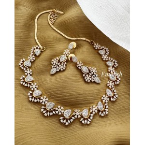 AD Flower Designer Short Neckpiece