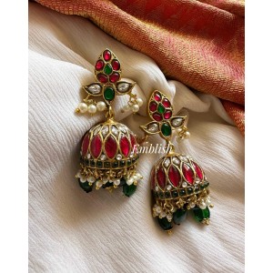 Kundan Jadau Thilak Jhumkha - Green Beads