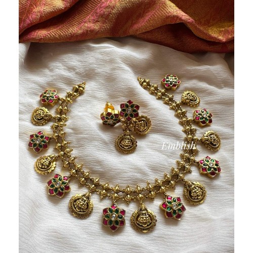 Gold alike Kundan Jadau Flower Lakshmi Coin Short Neckpiece 