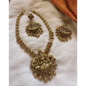 Antique Lakshmi Pendant Flower Set - Gold Drops