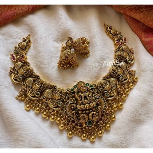 Nakshi AD Lakshmi with Peacock Short Neckpiece - Gold Beads.