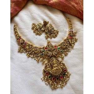 Gold alike Kundan Jadau Lakshmi with Peacock Intricate Mango Neckpiece - Gold Beads