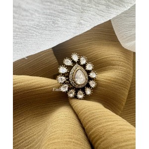 Tilak Victorian finger rings - white 