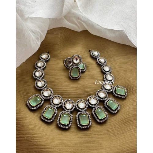 Victorian Kundan Classy Neckpiece - Mint Green