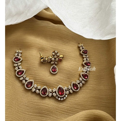 Victorian Thilak Elegant Short Neckpiece - Red