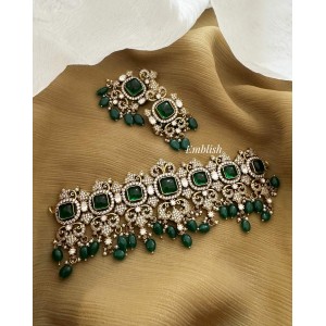 Grand Victorian Flower High Neck Choker - Green