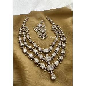 Royal Victorian Tear Drop Triple Layer Neckpiece - White