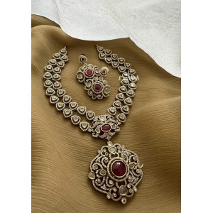 Royal Victorian Flower Double Layer Short Neckpiece - Red