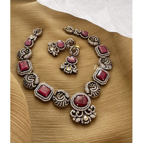 Miniature Royal Victorian Flower Peacock Neckpiece - Red