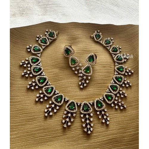 Designer Victorian Classic Neckpiece  - Green