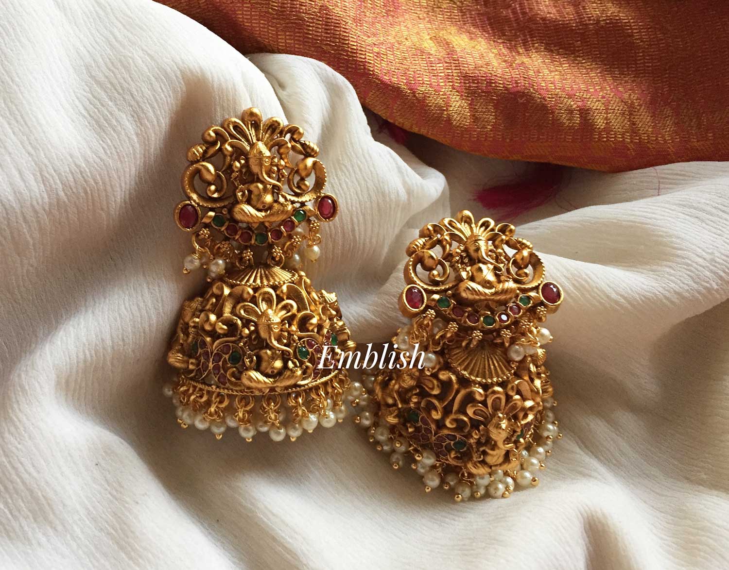 ganpati ka jhumka